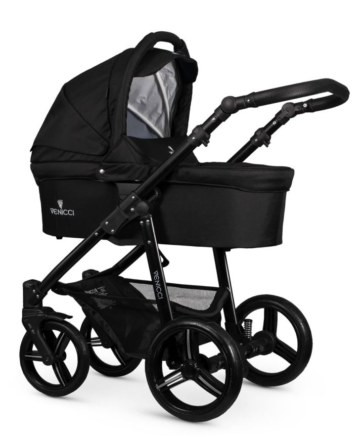 venicci pram with fur