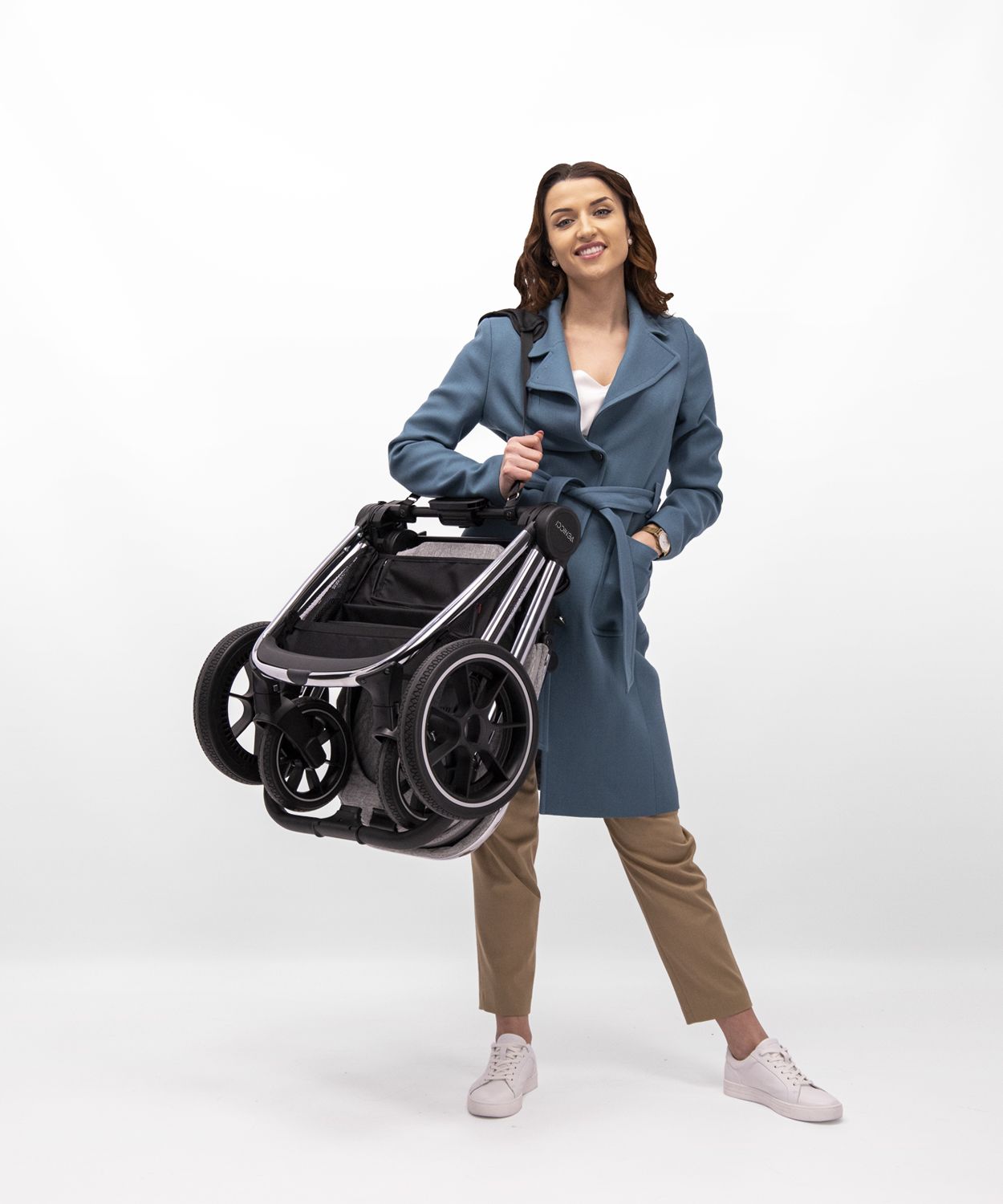 folding venicci pram