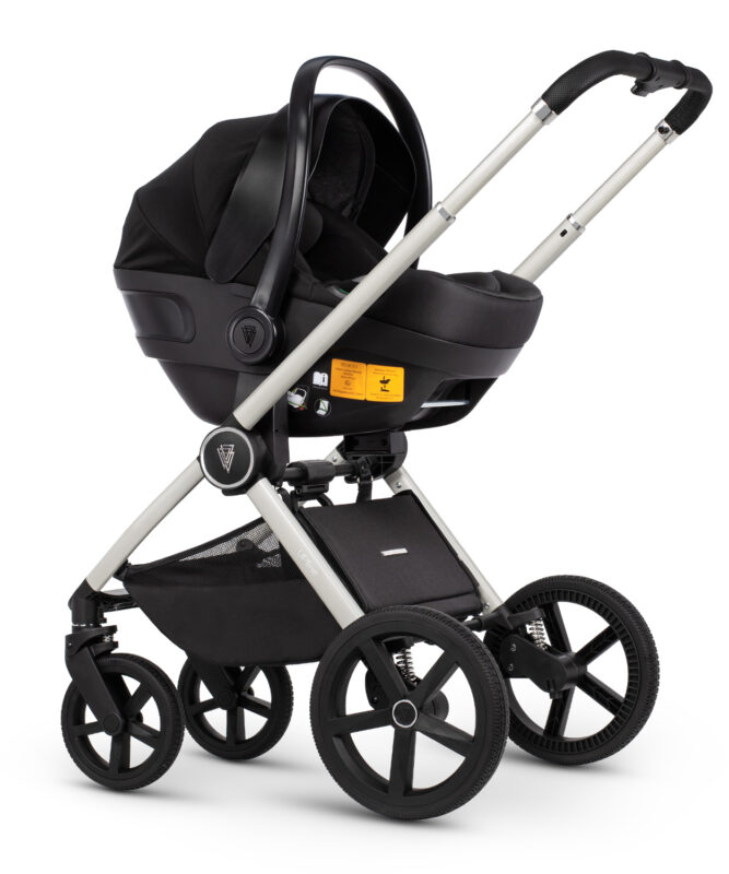Upline Moonstone Pram Venicci UK