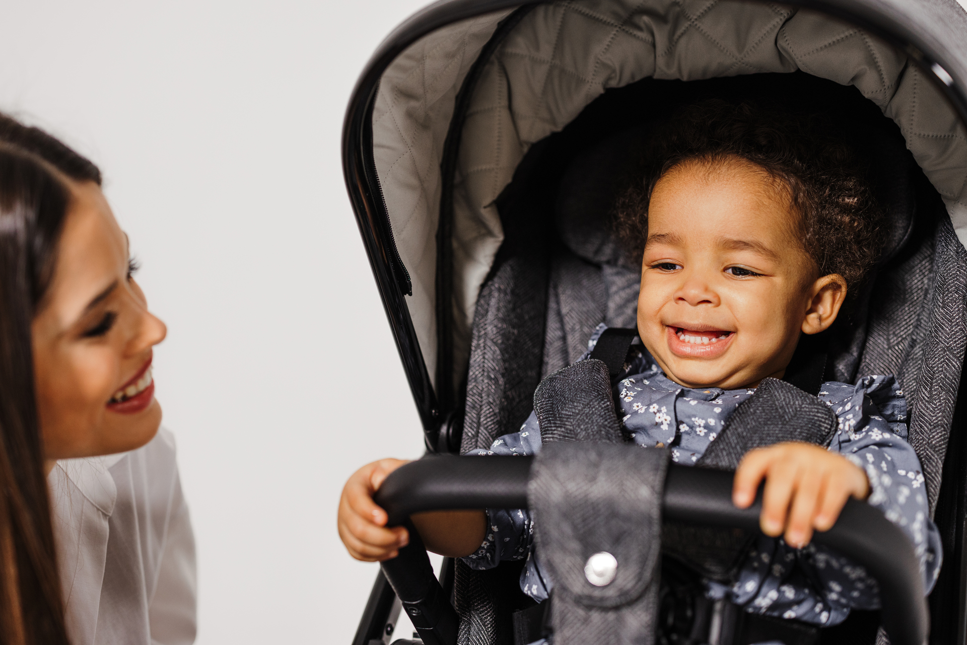 When to Move a Baby from Pram to Pushchair?