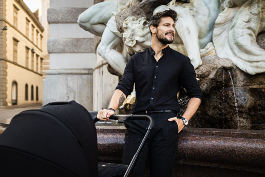 When Can Newborns Go Outside? A Guide for New Parents VENICCI