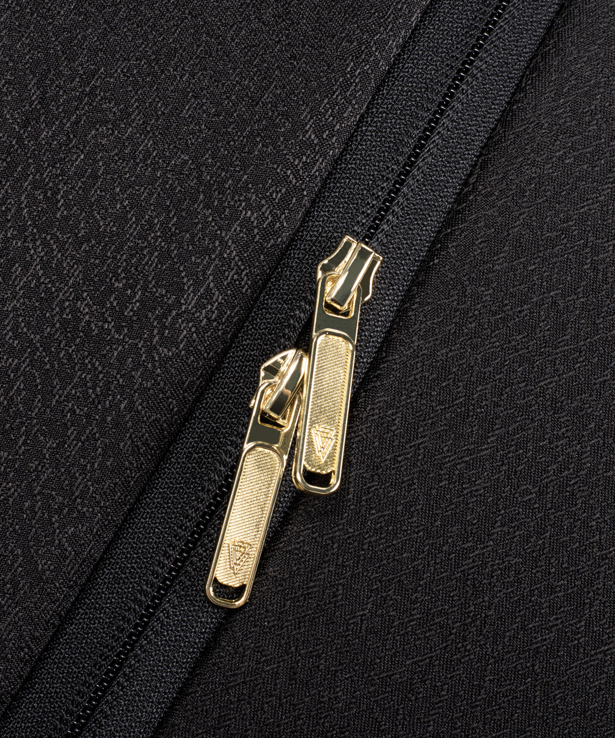 Venicci_Upline_2_All_Black_Detail_1